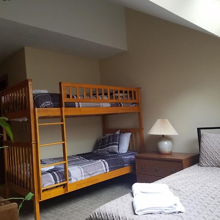 Ski In/Out Trailside Townhome Killington Exteriör bild