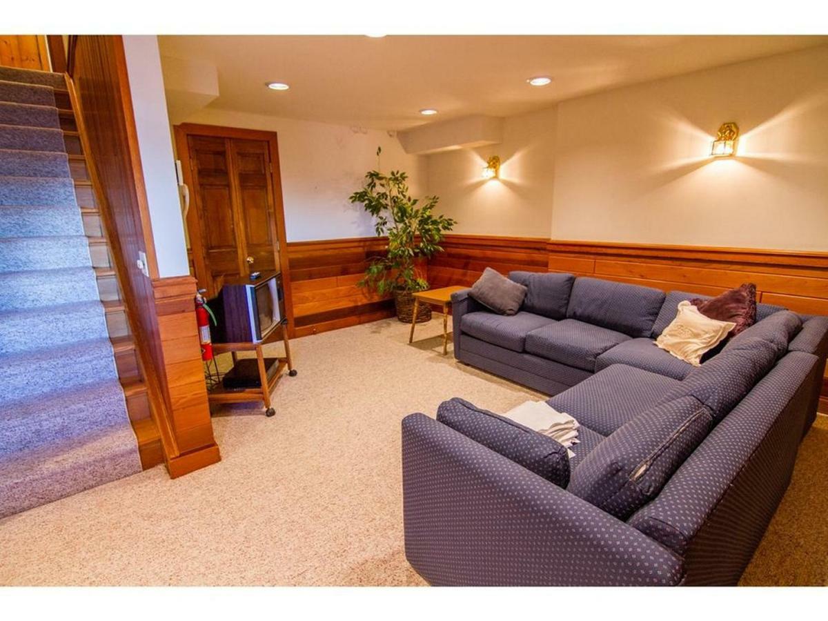 Ski In/Out Trailside Townhome Killington Exteriör bild